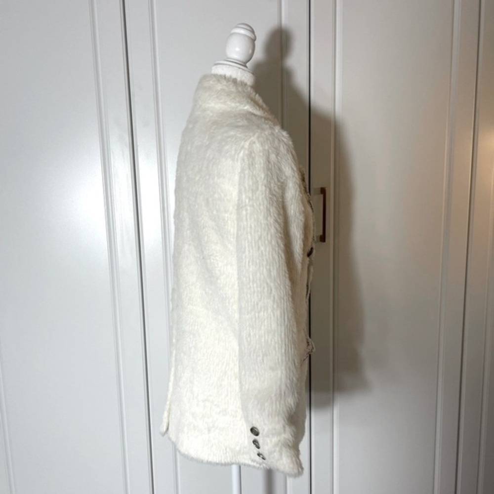 Fuzzy Double Breast White Coat With Metallic Threads & Silver Stamped Buttons - Picture 5 of 14
